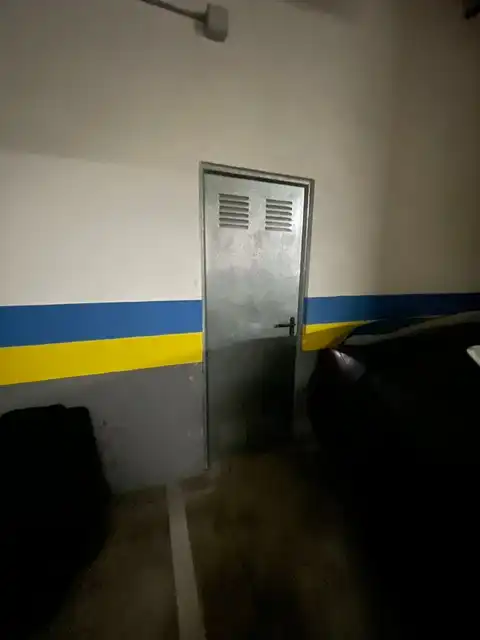 Aparcament de Pis en venda en Alicante / Alacant amb Aire condicionat, Calefacció i Moblat