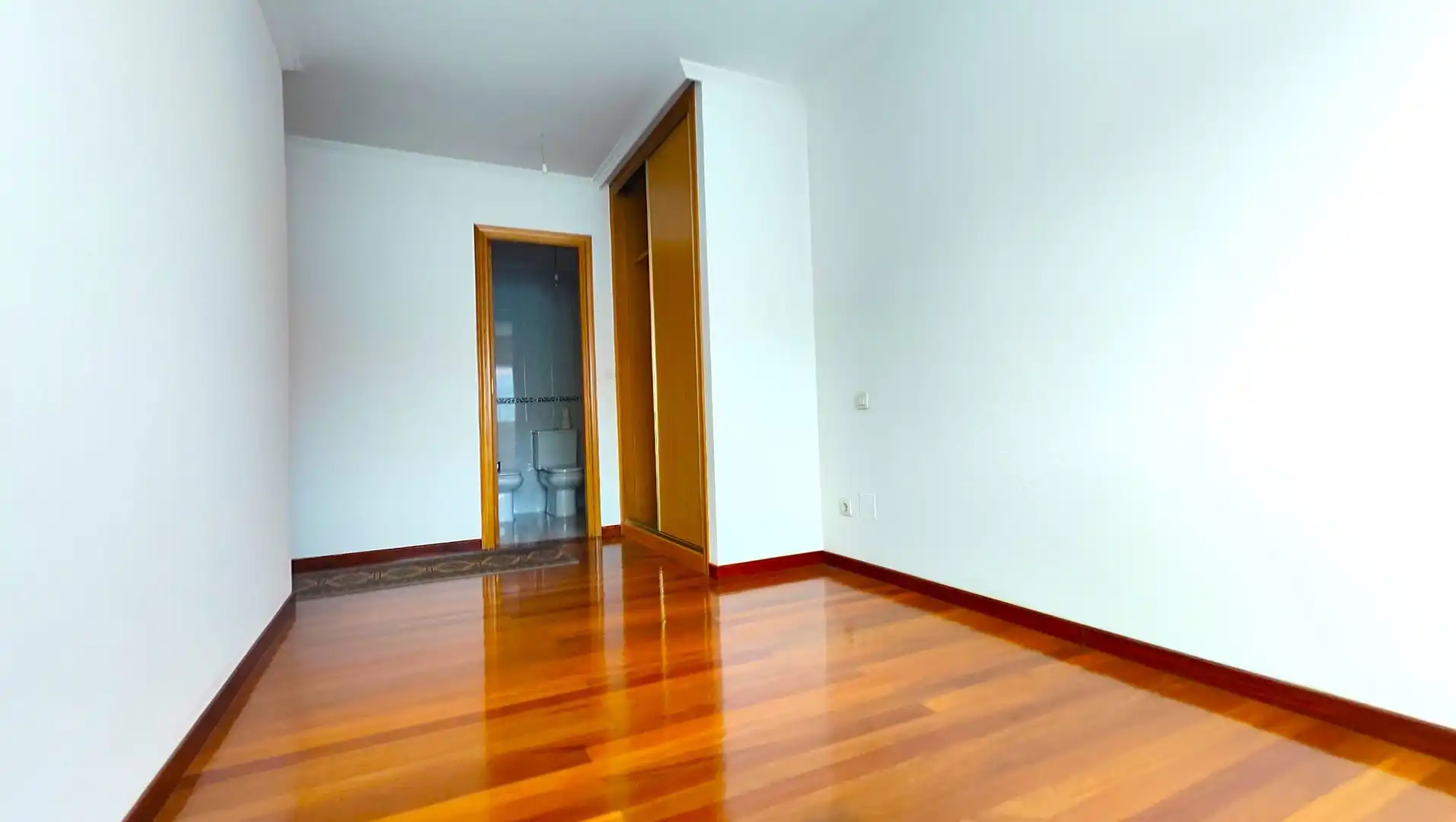 Piso con ascensor en venta en ISIDRO PARGA PONDAL, imagen 31