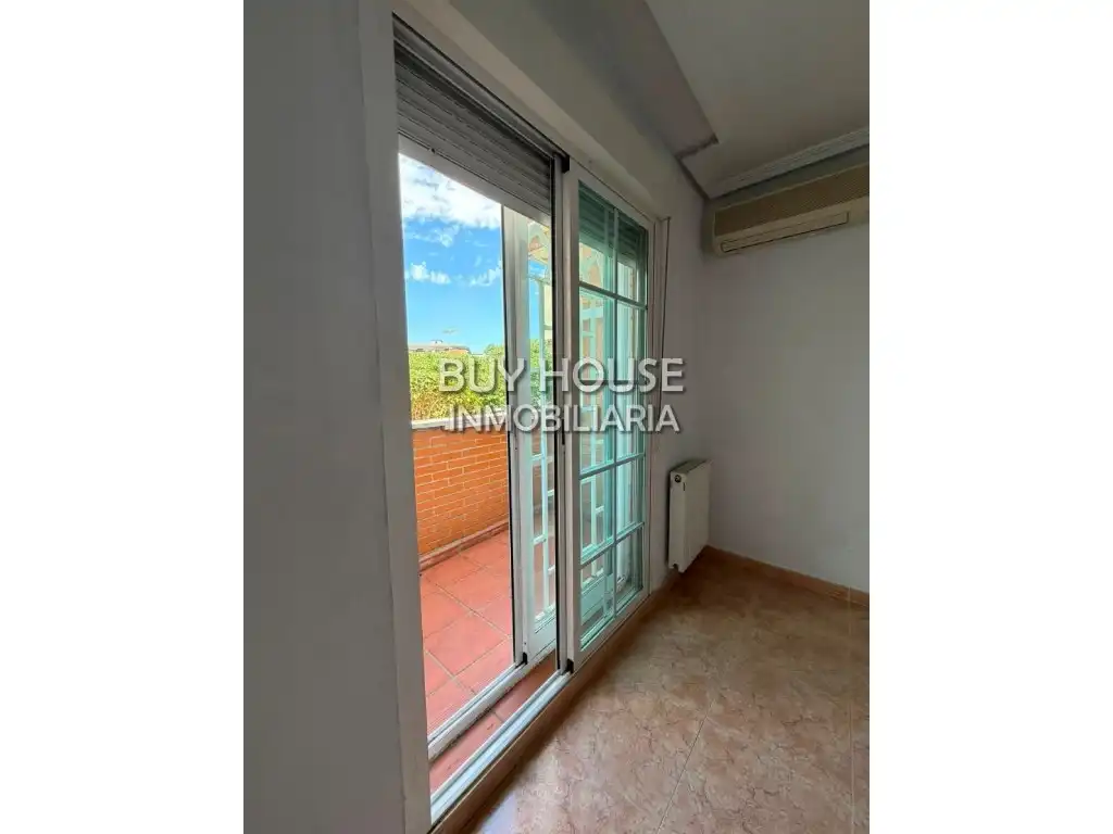 Vista exterior de Casa o chalet en venta en Illescas