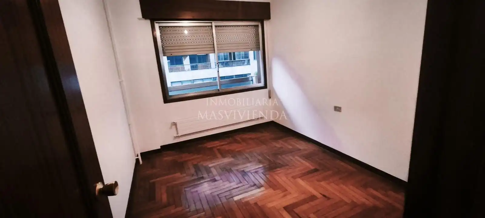 Habitación de Piso en venta en Vigo  con Calefacción, Terraza y Trastero