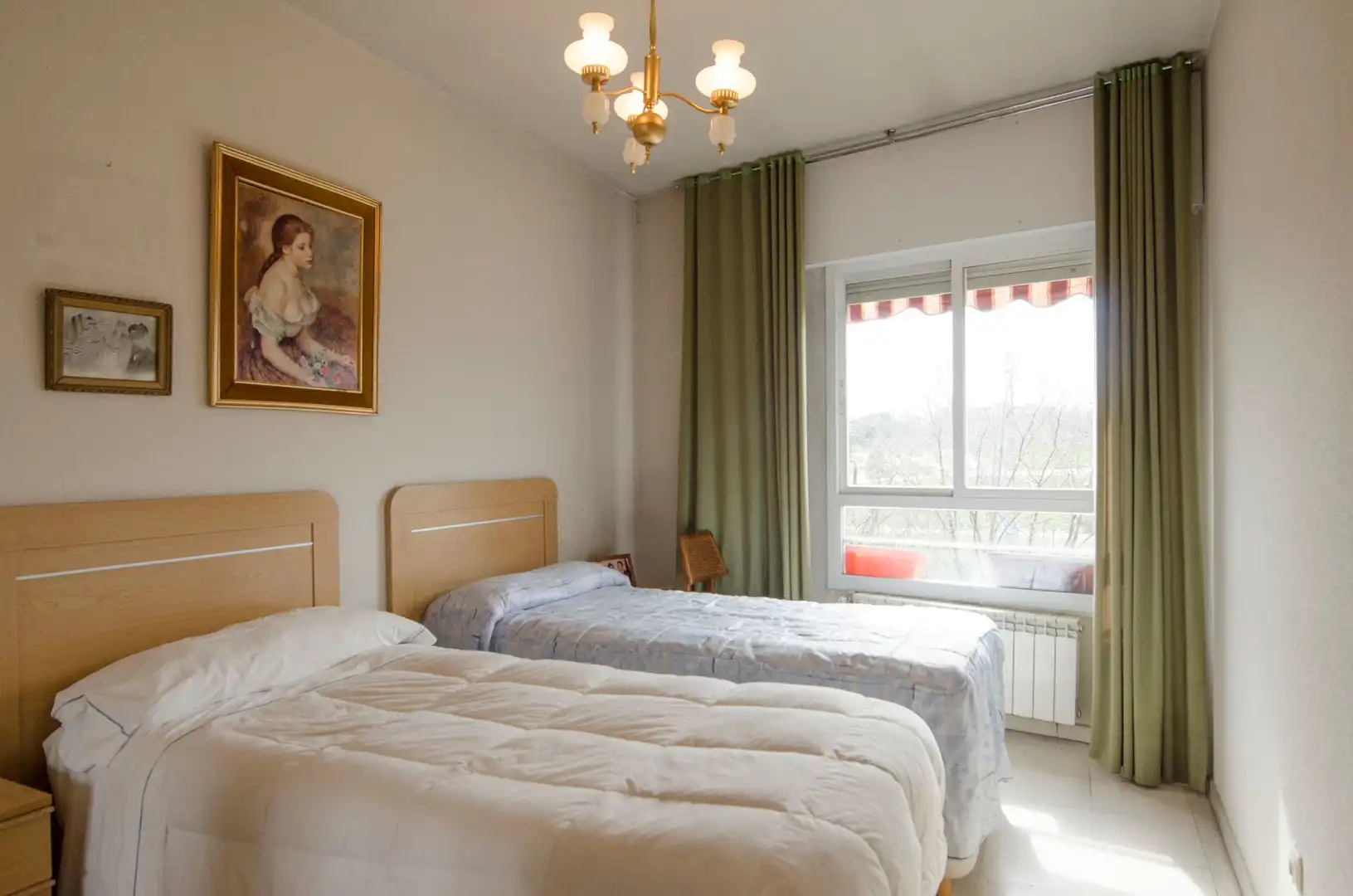 Bedroom of Flat for sale in Madrid  with Heating