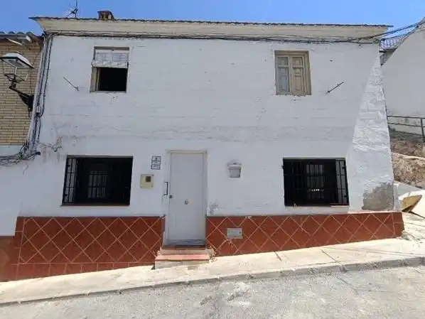 Casa rústica en venda a Calle TRINIDAD