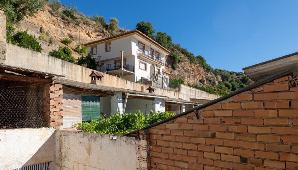 Foto 1 de Casa adosada en venta en Albuñuelas, Granada