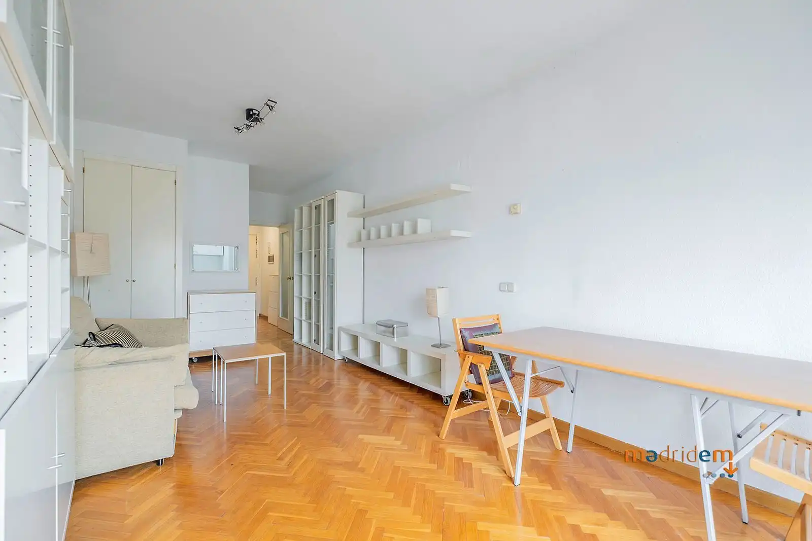 Sala d'estar de Estudi en venda en Arganzuela