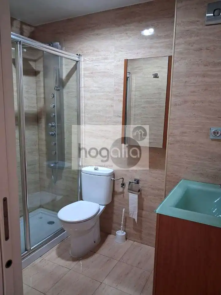 Bathroom of Flat for rent in Este - Alcosa- Torreblanca