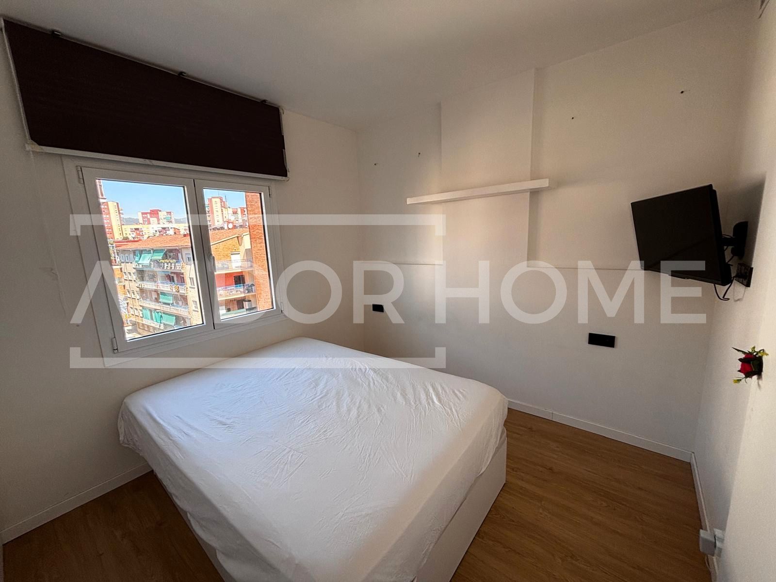 Bedroom of Flat for sale in  Barcelona Capital  with Air Conditioner and Furnished
