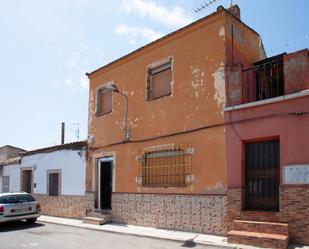 Exterior view of House or chalet for sale in Linares