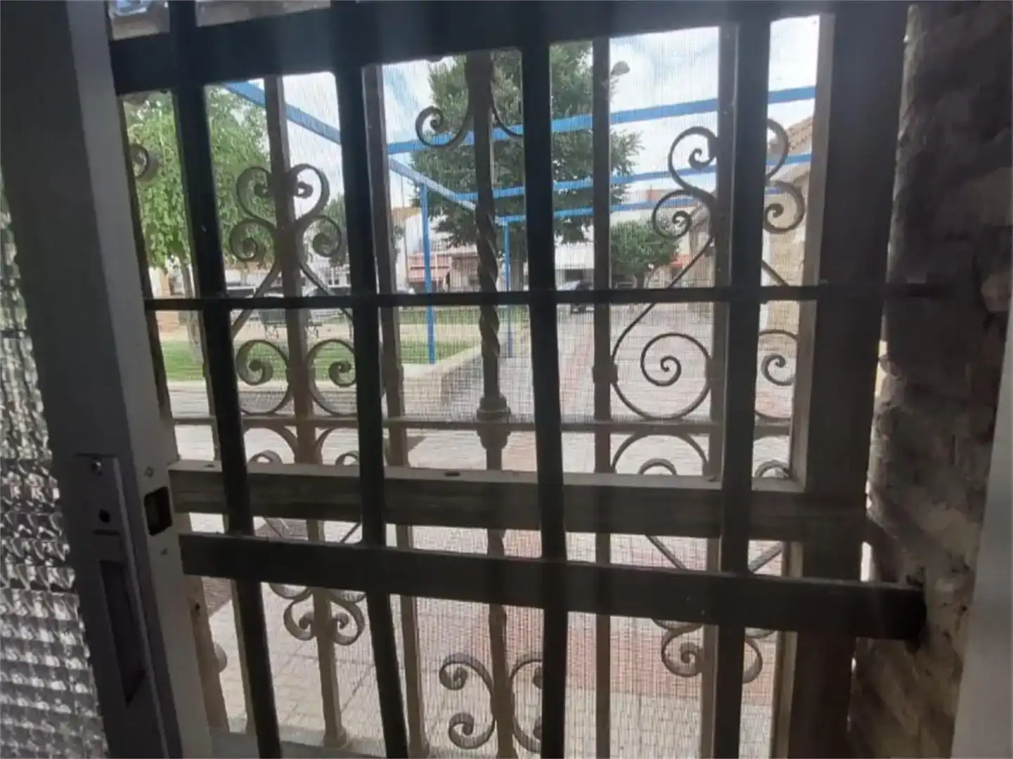 Local en venta en La Hacienda - Nueva Andalucía