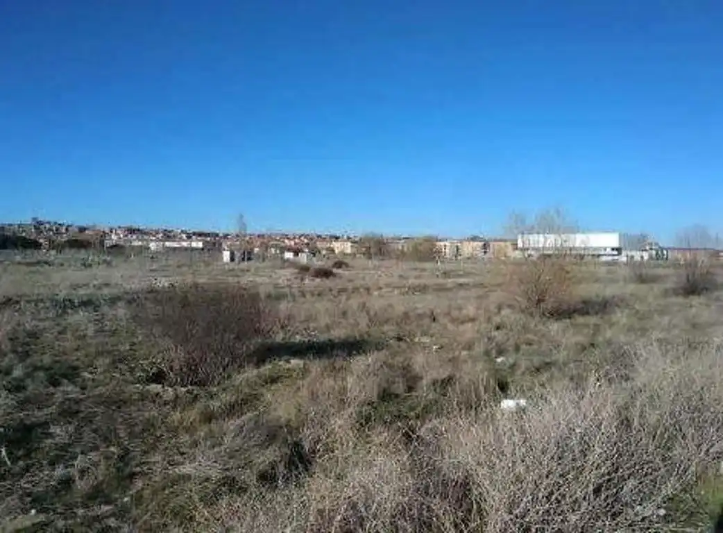 Residential land for sale in Calle del Camino de los Chopos