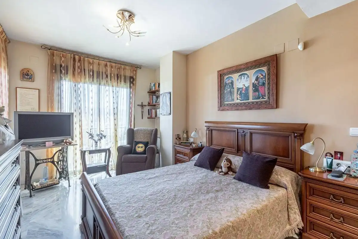 Habitación de Piso en venta en Granada con Aire acondicionado, Calefacción y Terraza