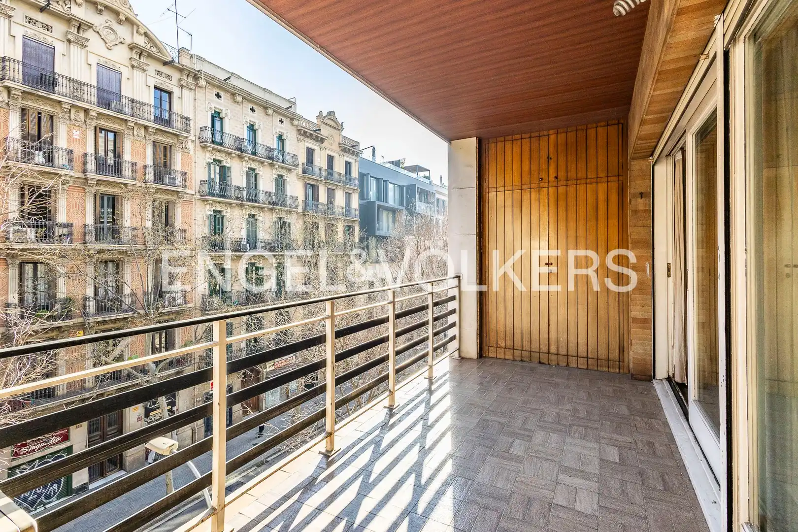 Terrasse von Wohnung zum Verkauf in Barcelona mit Klimaanlage, Heizung und Parkett