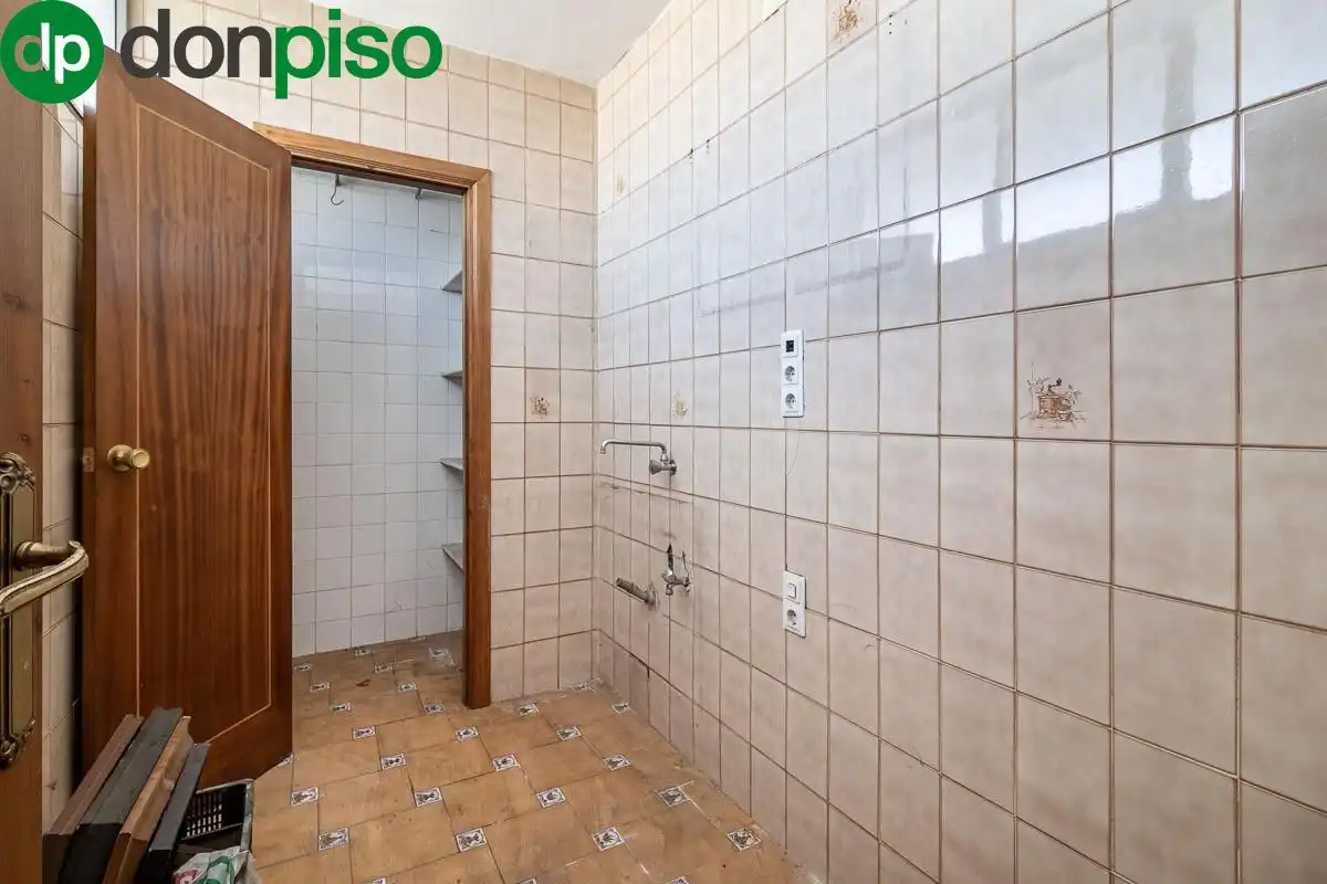 Casa rústica amb piscina en venda a Carretera malaga, imagen 27
