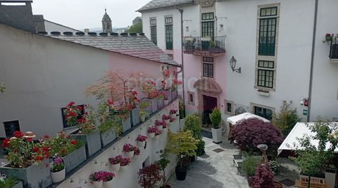 En venta casa de cinco dormitorios dentro de murallas ideal para inversores !!