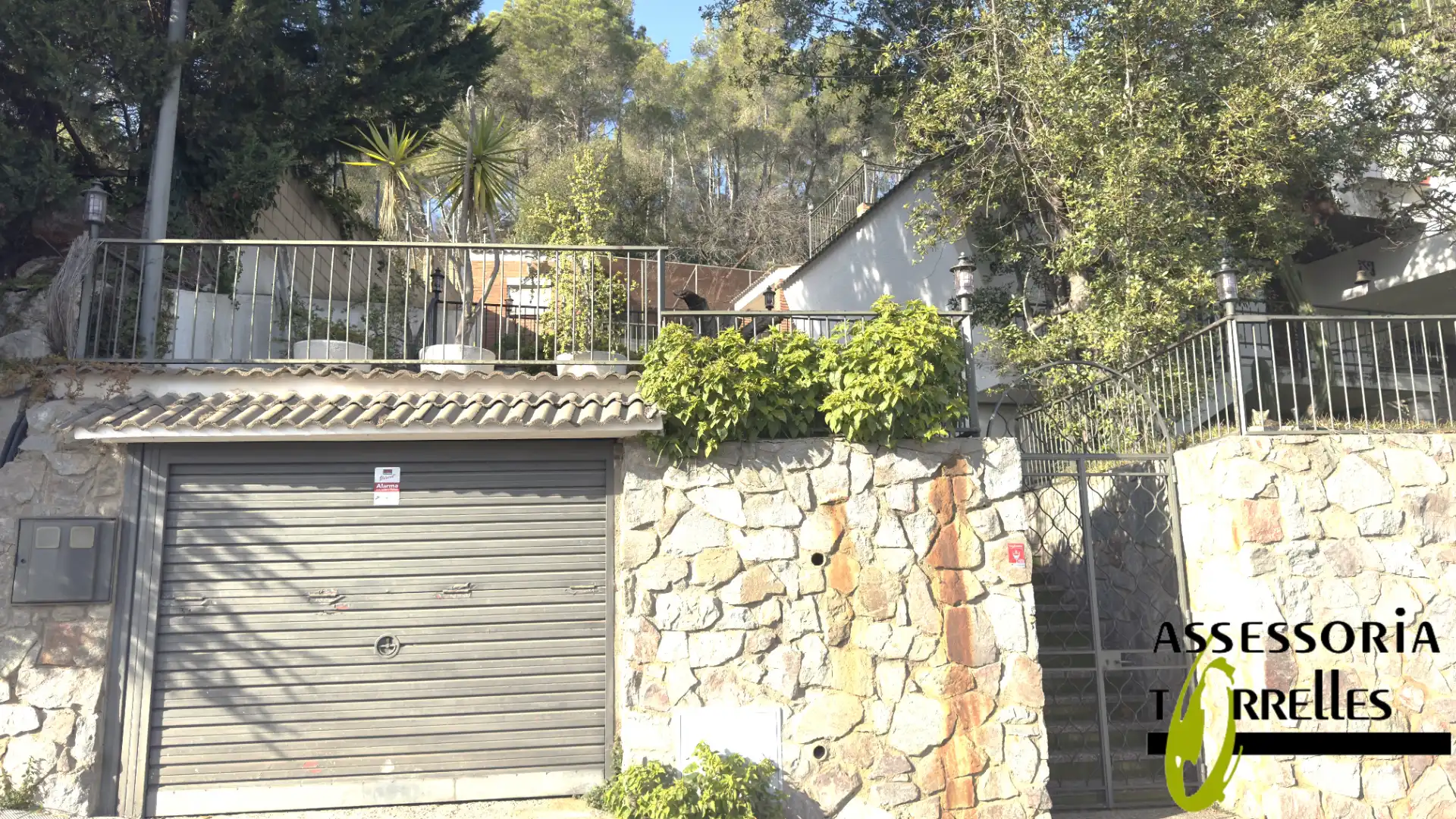 Villa mit Garten zum Verkauf in Torrelles de Llobregat, imagen 3