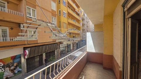 Foto 2 de Piso en venta en Calle Dahellos, 2, Plaza de Toros - Avenida Chapí - Trinquete, Elda