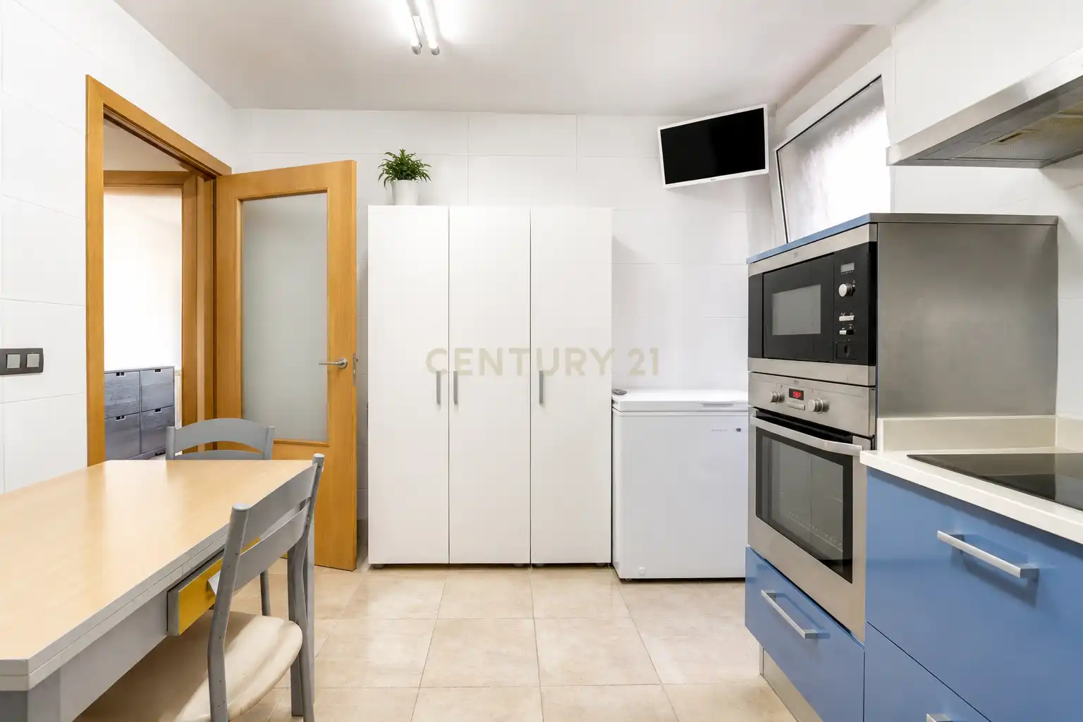 Cocina de Dúplex en venta en Irun  con Trastero, Horno y Lavadora
