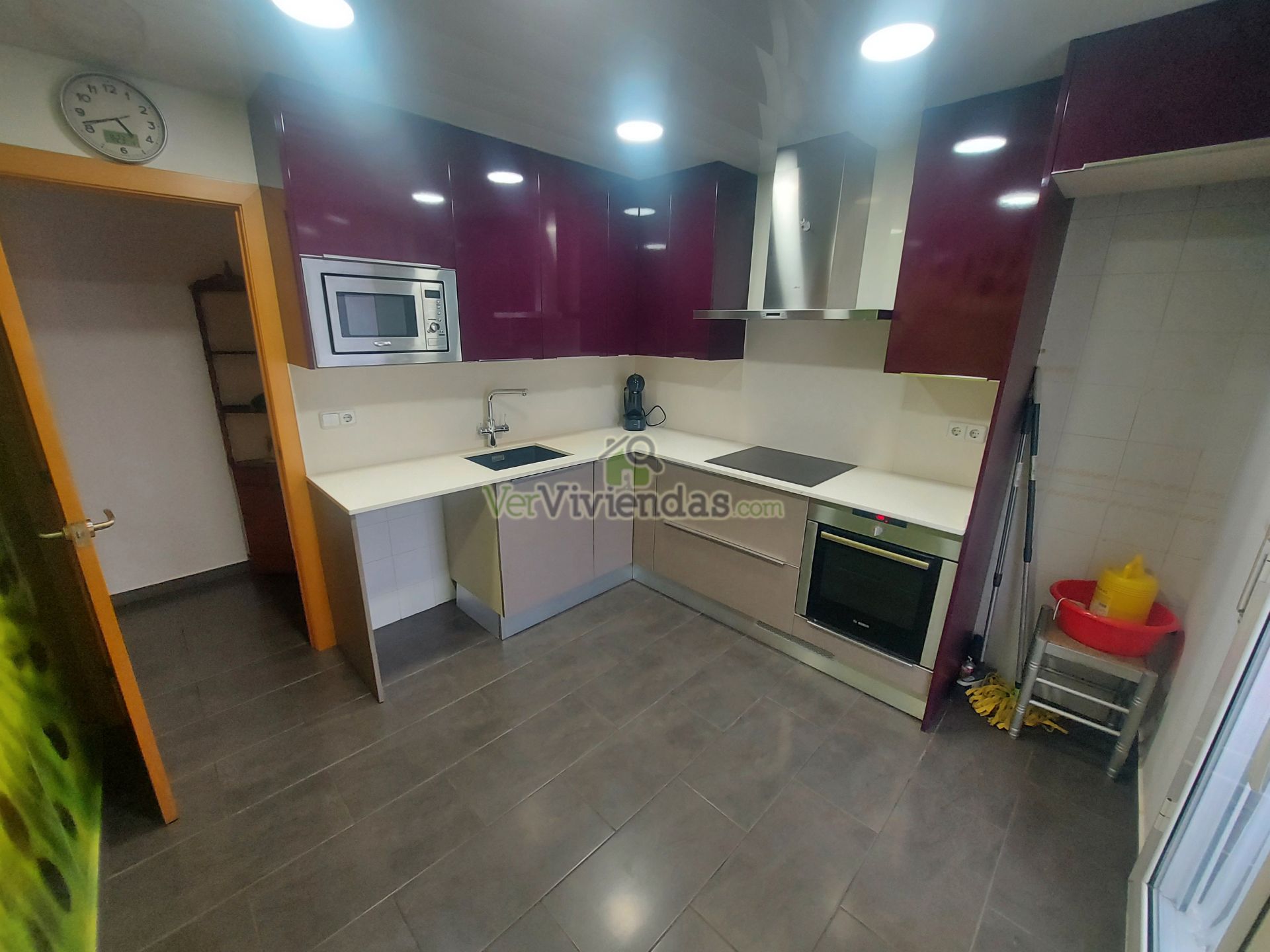 Kitchen of Single-family semi-detached for sale in Santa Margarida I Els Monjos  with Air Conditioner, Heating and Private garden