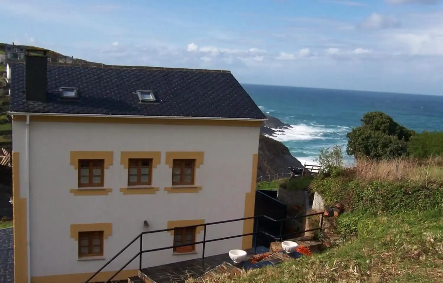 Exterior view of Houses for sale in Coaña  with Heating, Terrace and Storage room