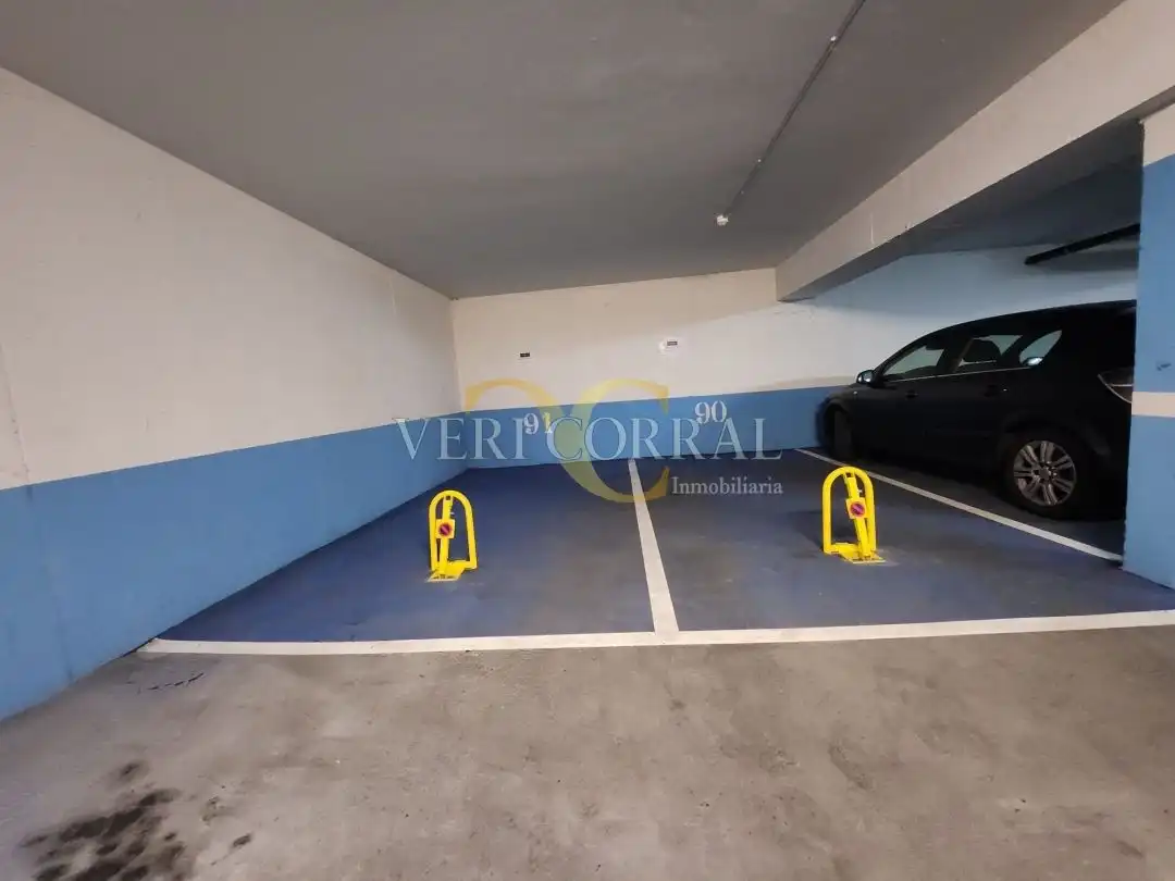 Garage for sale in Barru, Posada - Barro