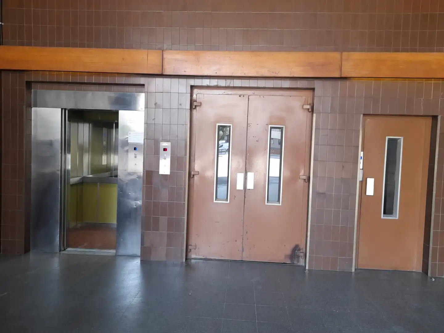 Oficina de lloguer en L'Hospitalet de Llobregat amb Aire condicionat i Calefacció