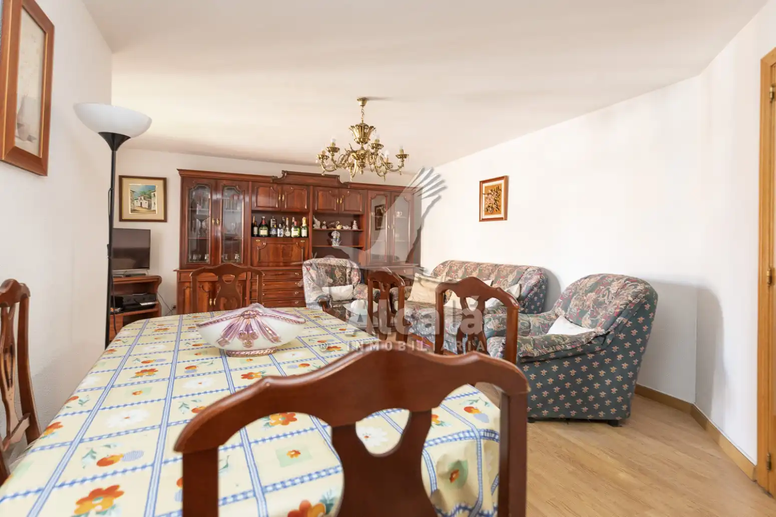 Sala de estar de Piso en venta en Madrid con Calefacción y Terraza