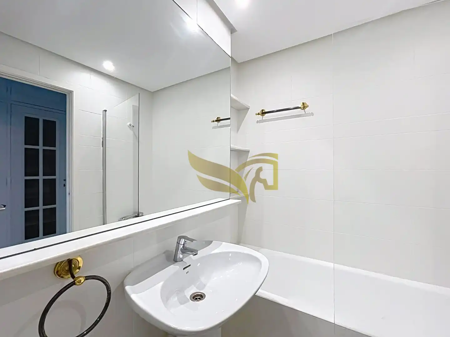 Baño de Ático en venta en Sevilla con Aire acondicionado y Terraza