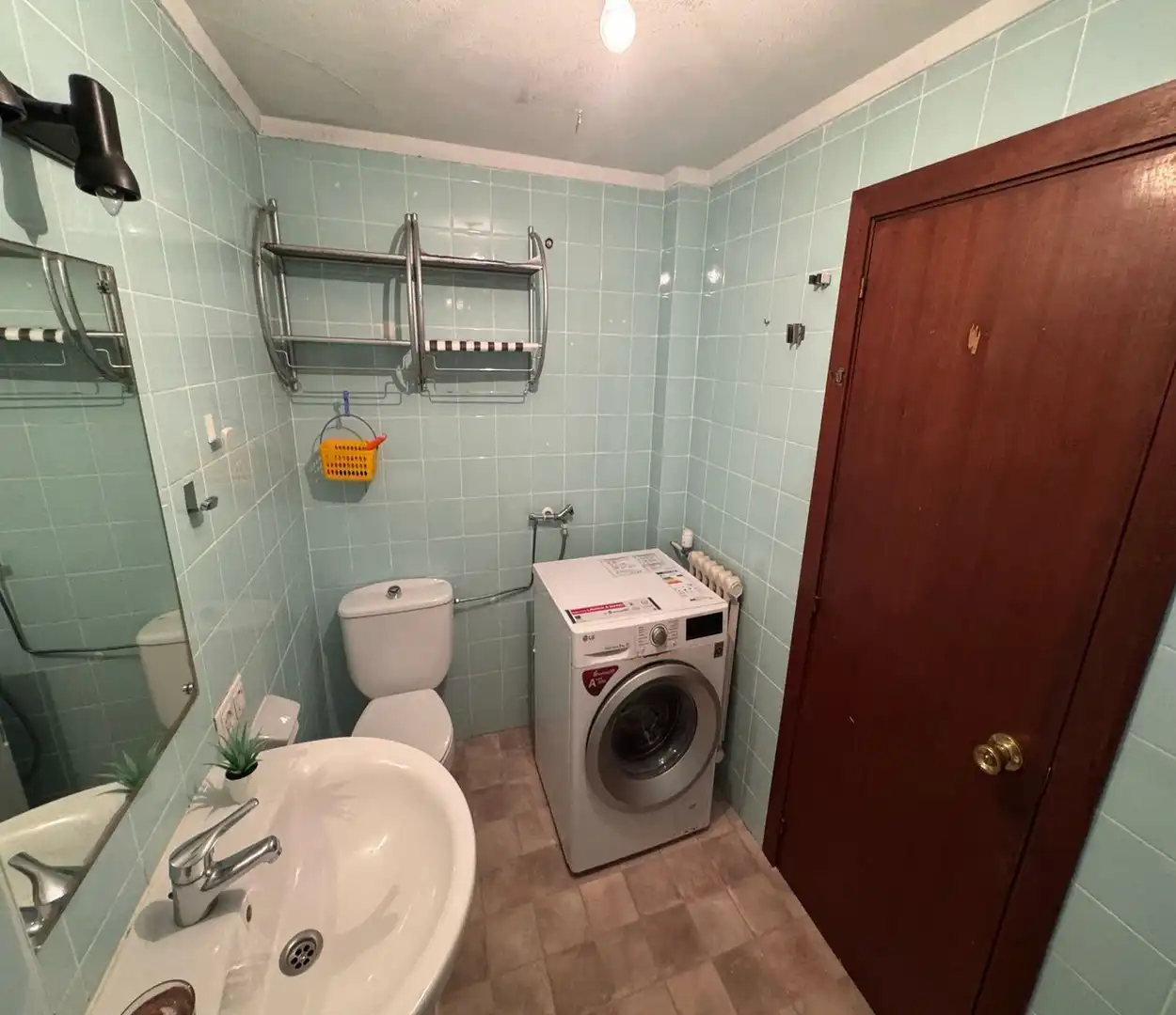 Baño de Piso en venta en Gijón  con Calefacción y Parquet