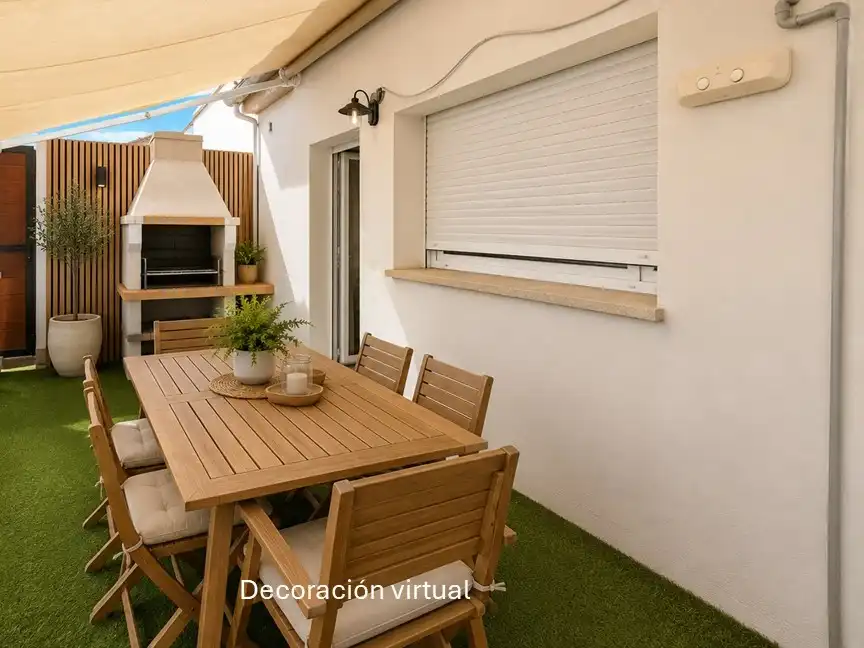 Terraza de Casa adosada en venta en Olot con Balcón