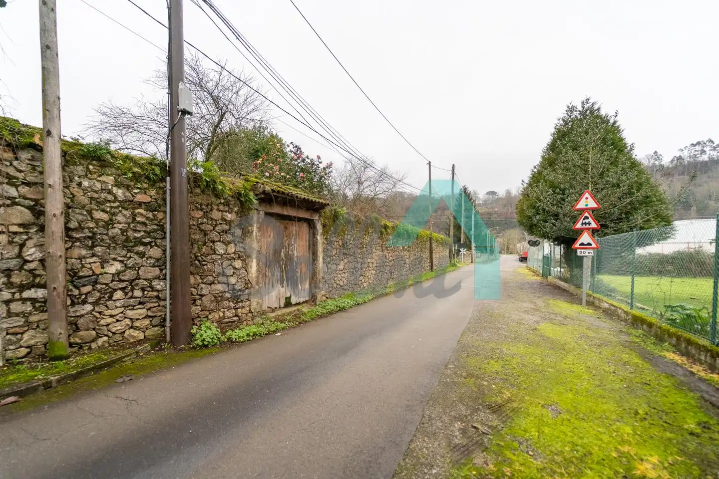Vista exterior de Casa o xalet en venda en Piloña amb Jardí privat, Parquet i Terrassa