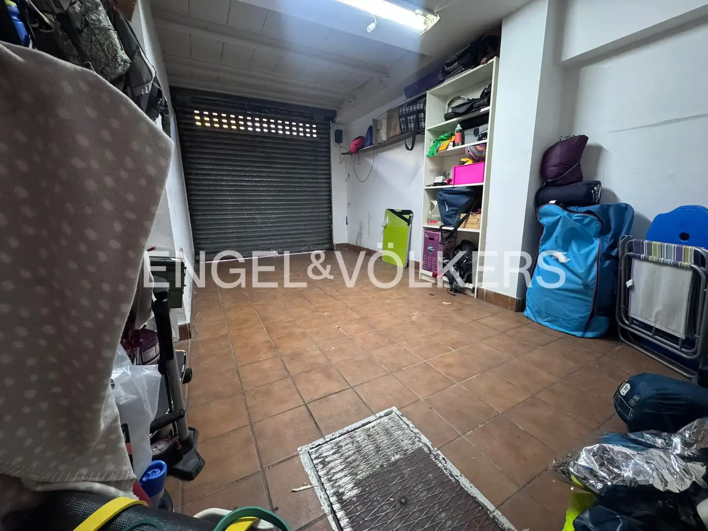 Wohnung zum Verkauf in L'Hospitalet de Llobregat mit Klimaanlage, Heizung und Terrasse