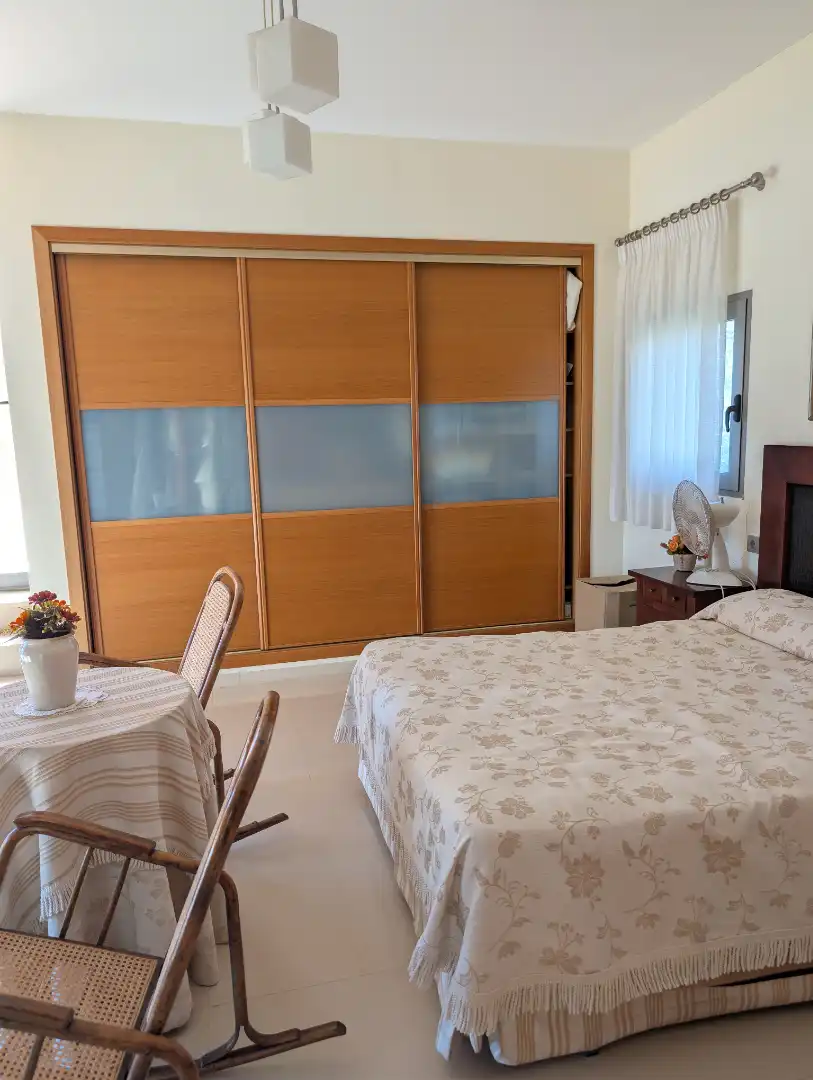 Habitación de Casa o chalet en venta en Castellón de la Plana / Castelló de la Plana con Calefacción, Jardín privado y Terraza