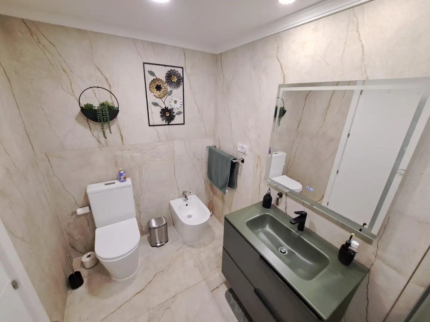 Baño de Piso en venta en Alzira con Aire acondicionado y Terraza