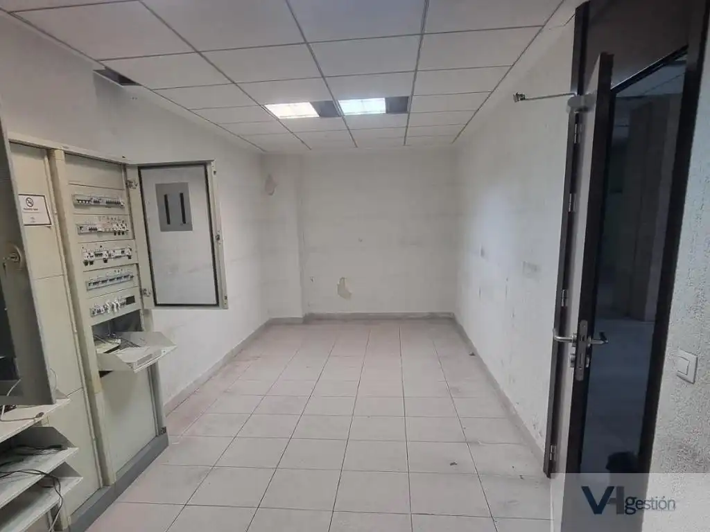 Business premises for sale in Sur, imagen 5