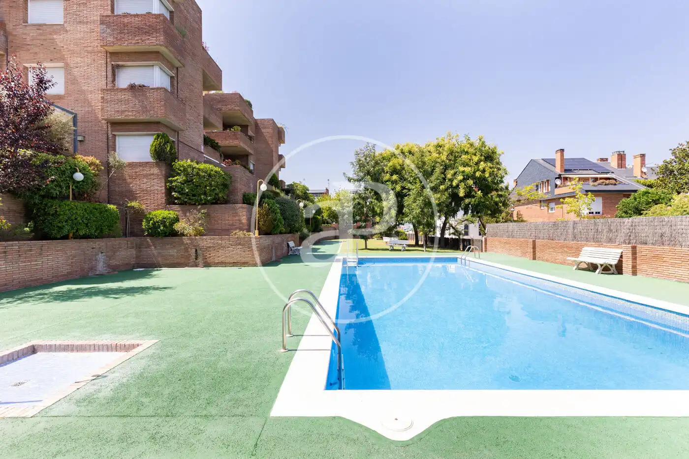 Piscina de Pis en venda en Sant Cugat del Vallès amb Aire condicionat, Calefacció i Jardí privat