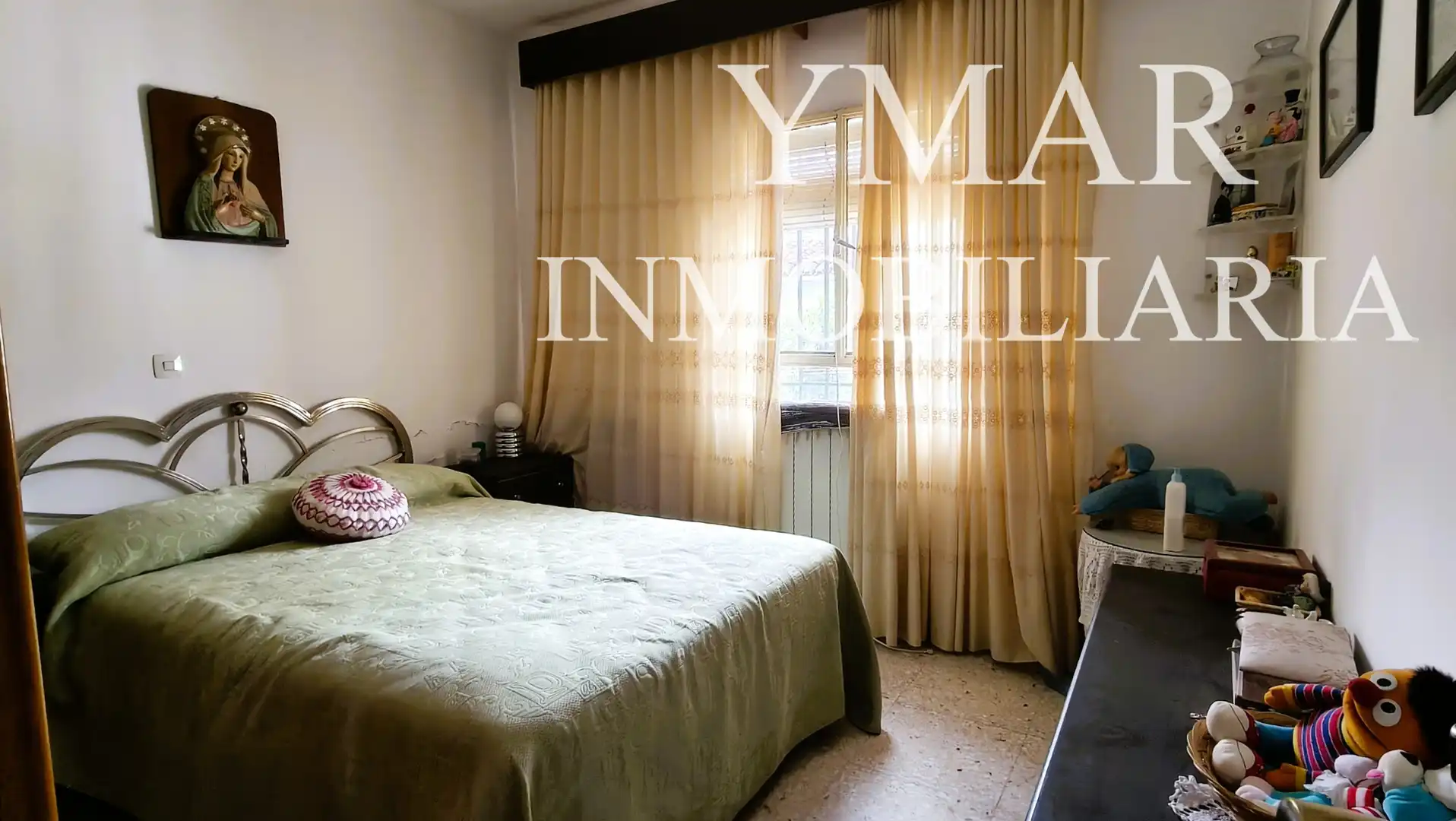 Habitación de Casa o chalet en venta en Robledo del Mazo con Calefacción y Amueblado