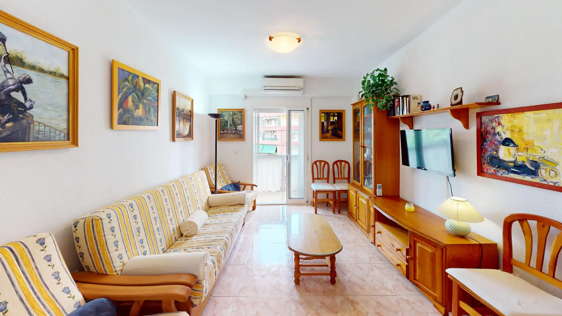 Living room of Flat for sale in Alicante / Alacant  with Air Conditioner, Furnished and Balcony