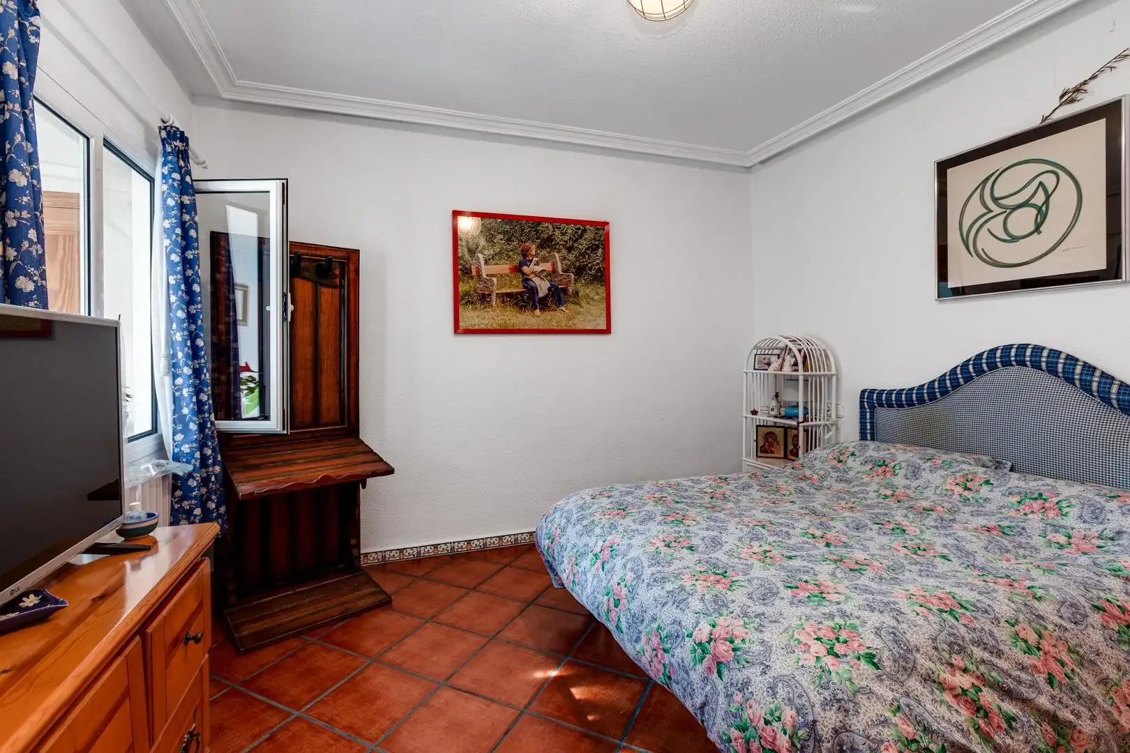 Chalet con piscina en venta en Calle HUELMA, imagen 23