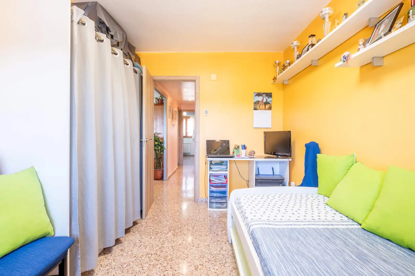 Bedroom of Flat for sale in Utebo  with Air Conditioner, Heating and Balcony