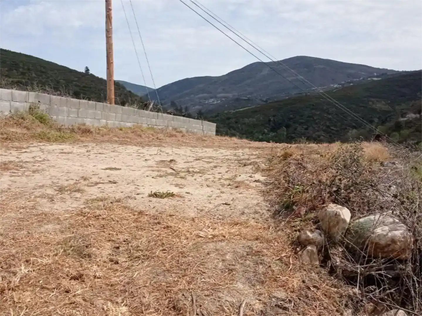 Casa adosada en venda en Petín amb Moblat