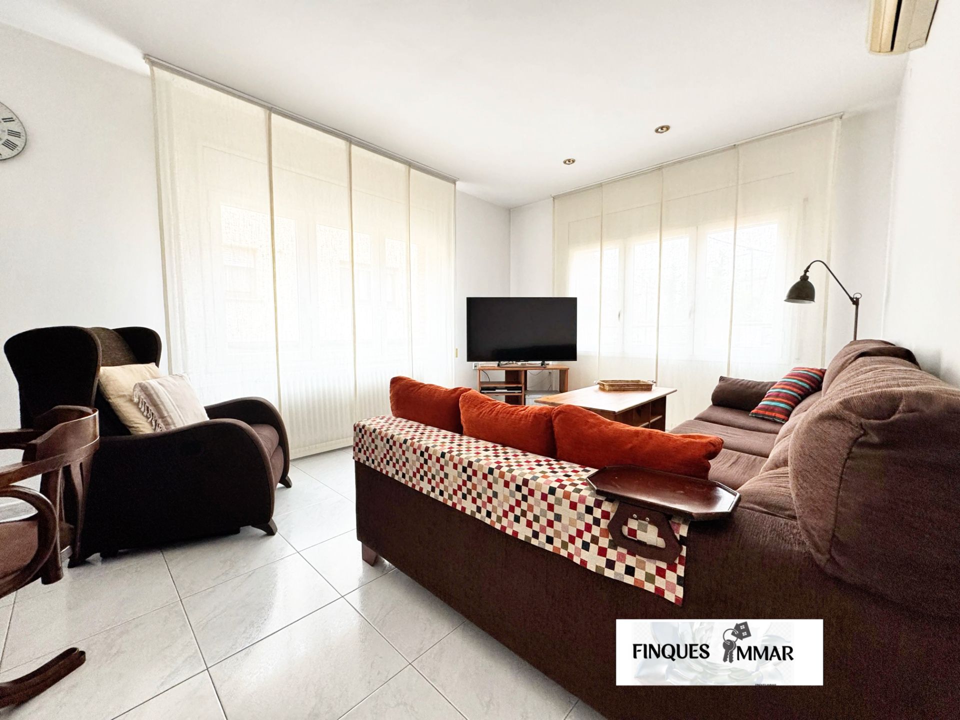 Single-family semi-detached for sale in Carrer Serrabou