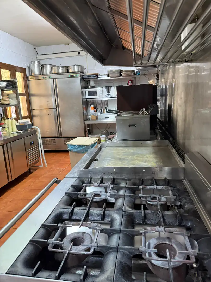Cocina de Edificio en venta en Malpica de Tajo con Alarma