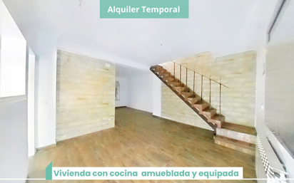 Living room of Single-family semi-detached to rent in Cerdanyola del Vallès  with Heating and Pets allowed