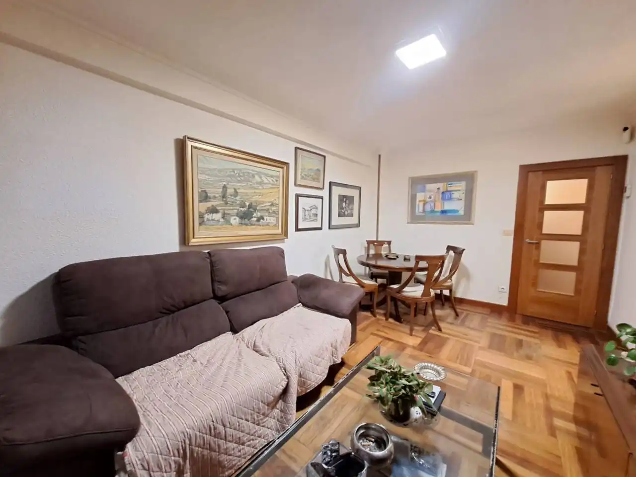 Sala d'estar de Pis en venda en Burgos amb Calefacció, Terrassa i Alarma