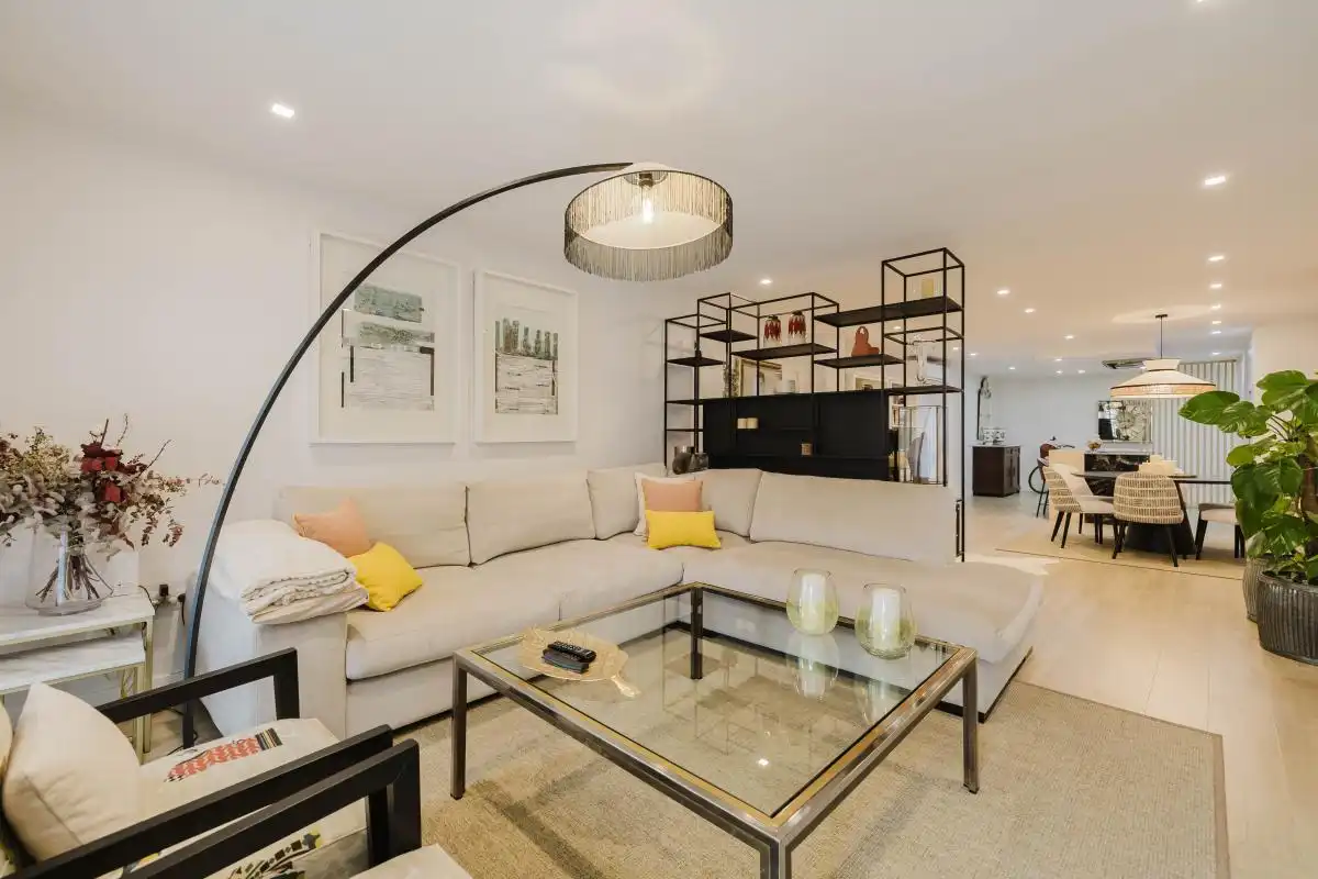Living room of Flat for sale in Málaga  with Air Conditioner, Heating and Terrace