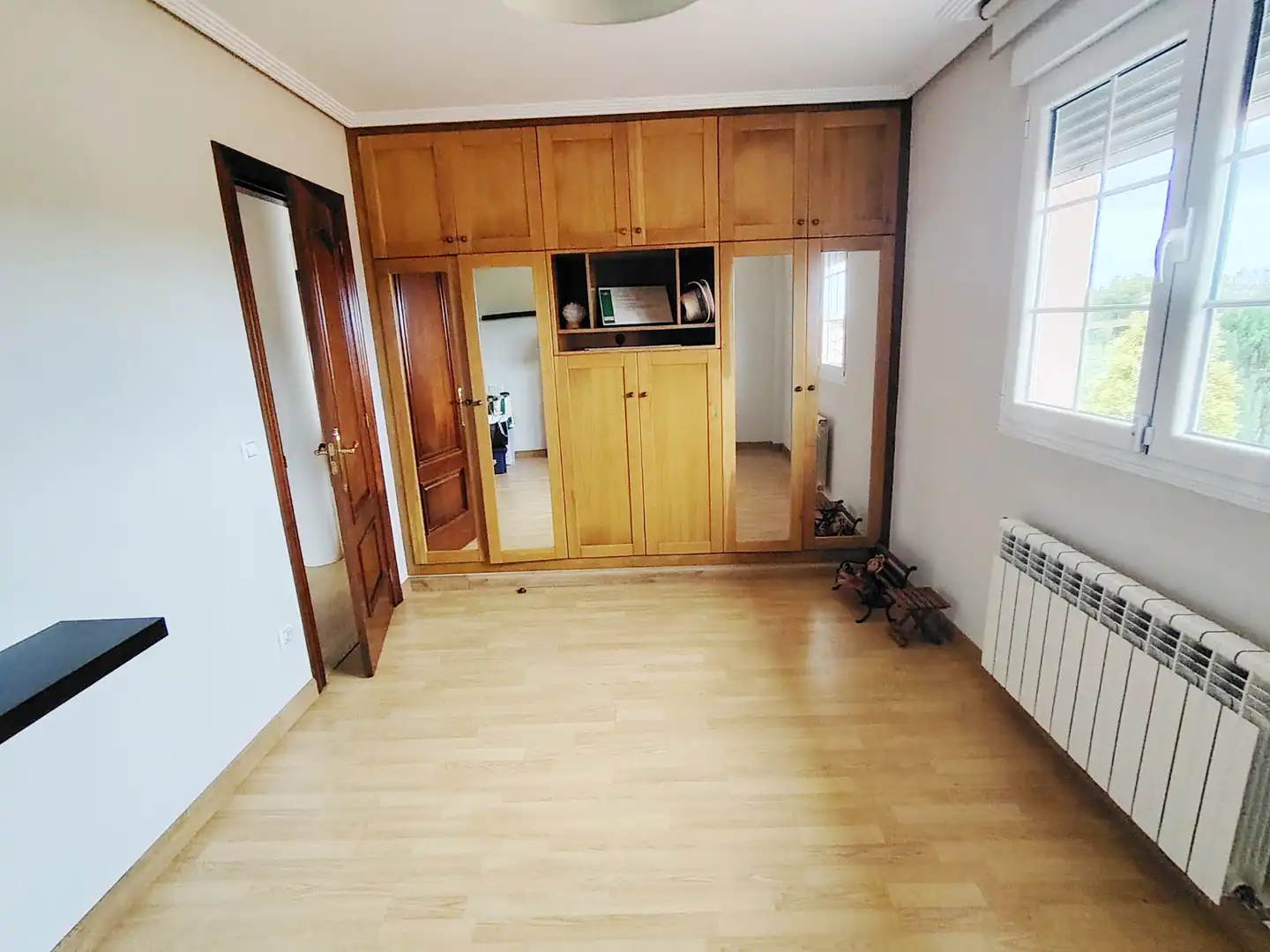 Bedroom of Houses for sale in Villaviciosa  with Heating, Private garden and Parquet flooring