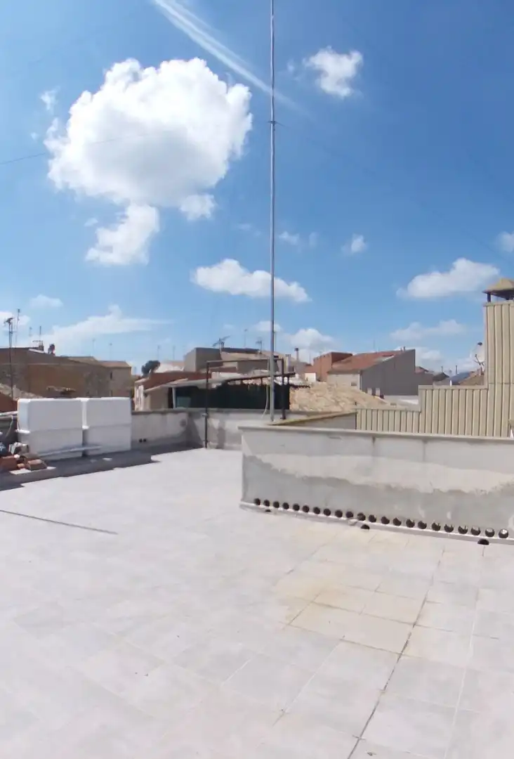 Vista exterior de Piso en venta en Tàrrega con Terraza