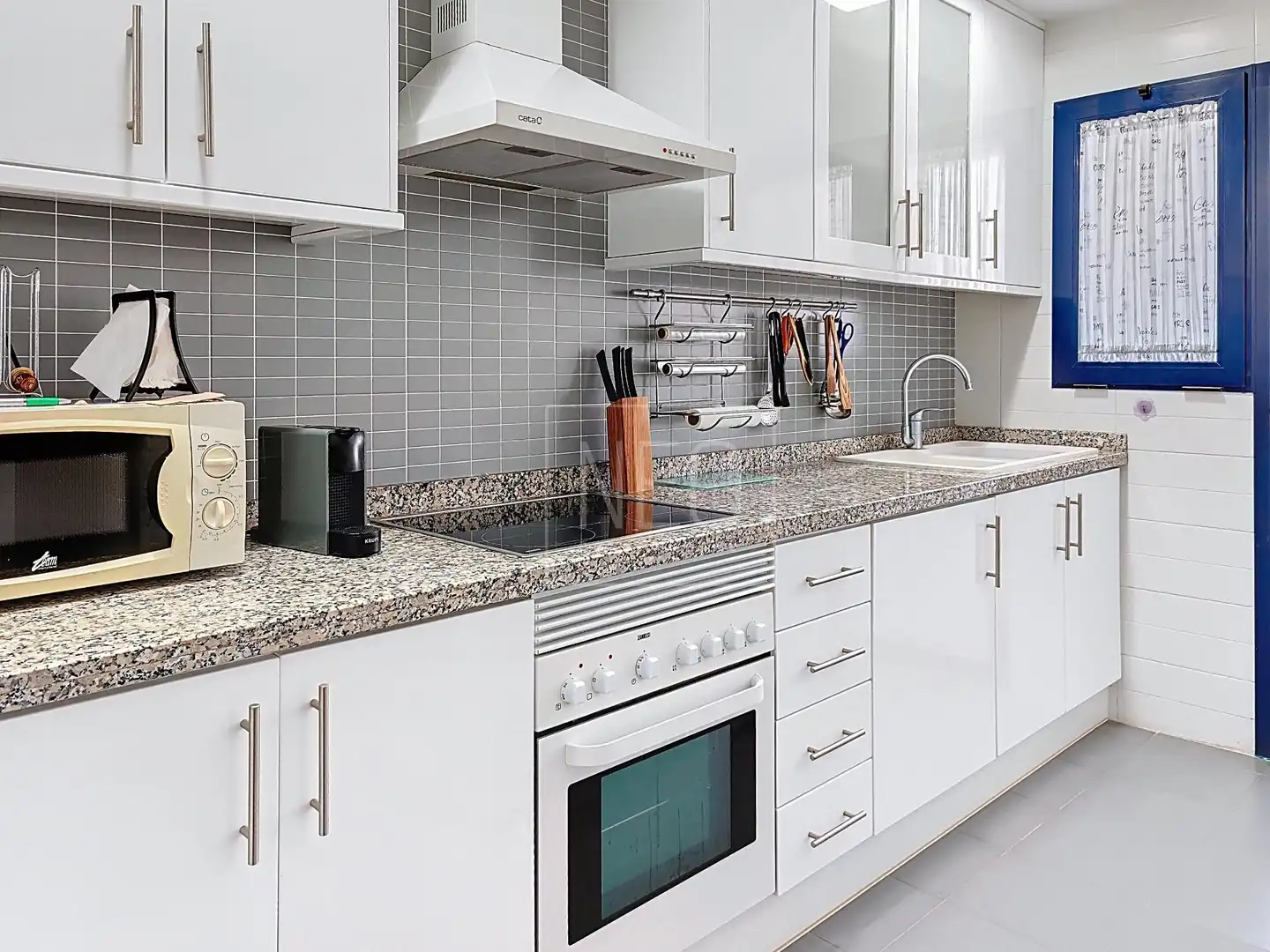 Kitchen of Flat for sale in Daimús  with Air Conditioner, Heating and Private garden