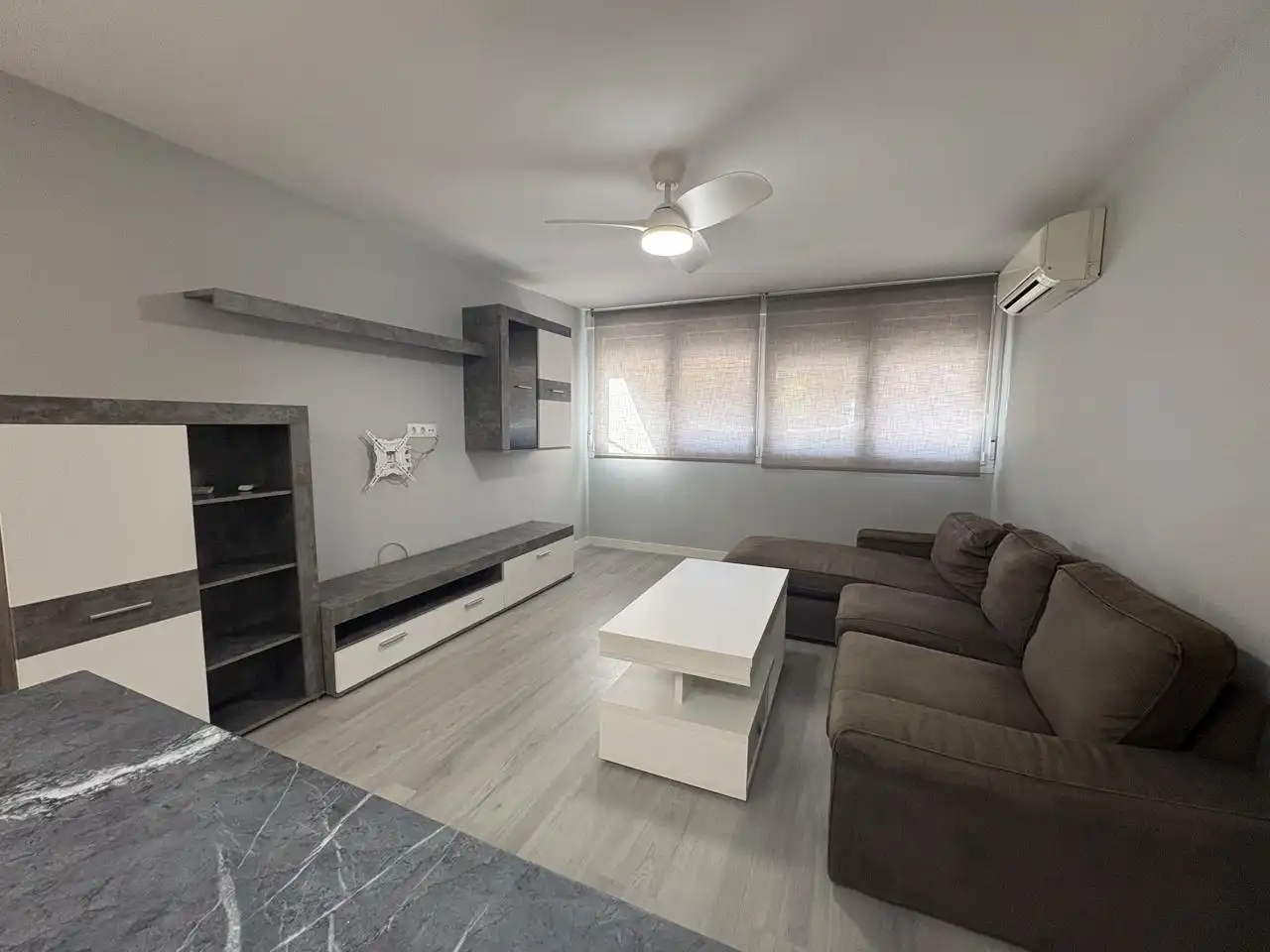Sala de estar de Piso de alquiler en Madrid con Aire acondicionado y Calefacción