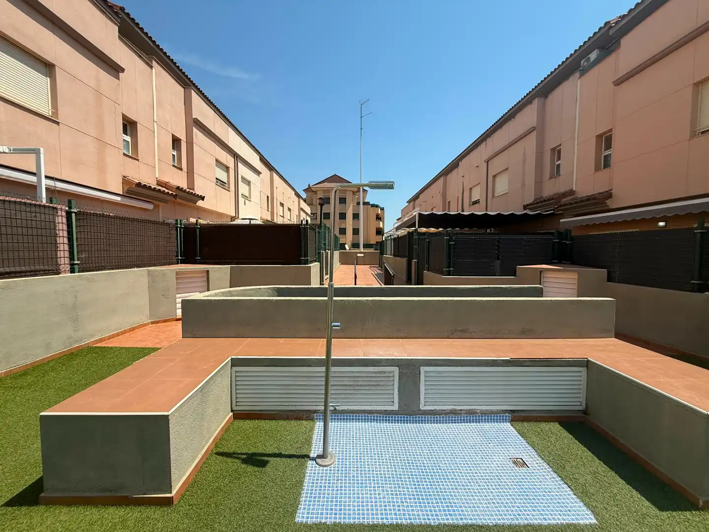 Terrassa de Casa adosada en venda en La Pobla de Vallbona amb Aire condicionat, Calefacció i Terrassa