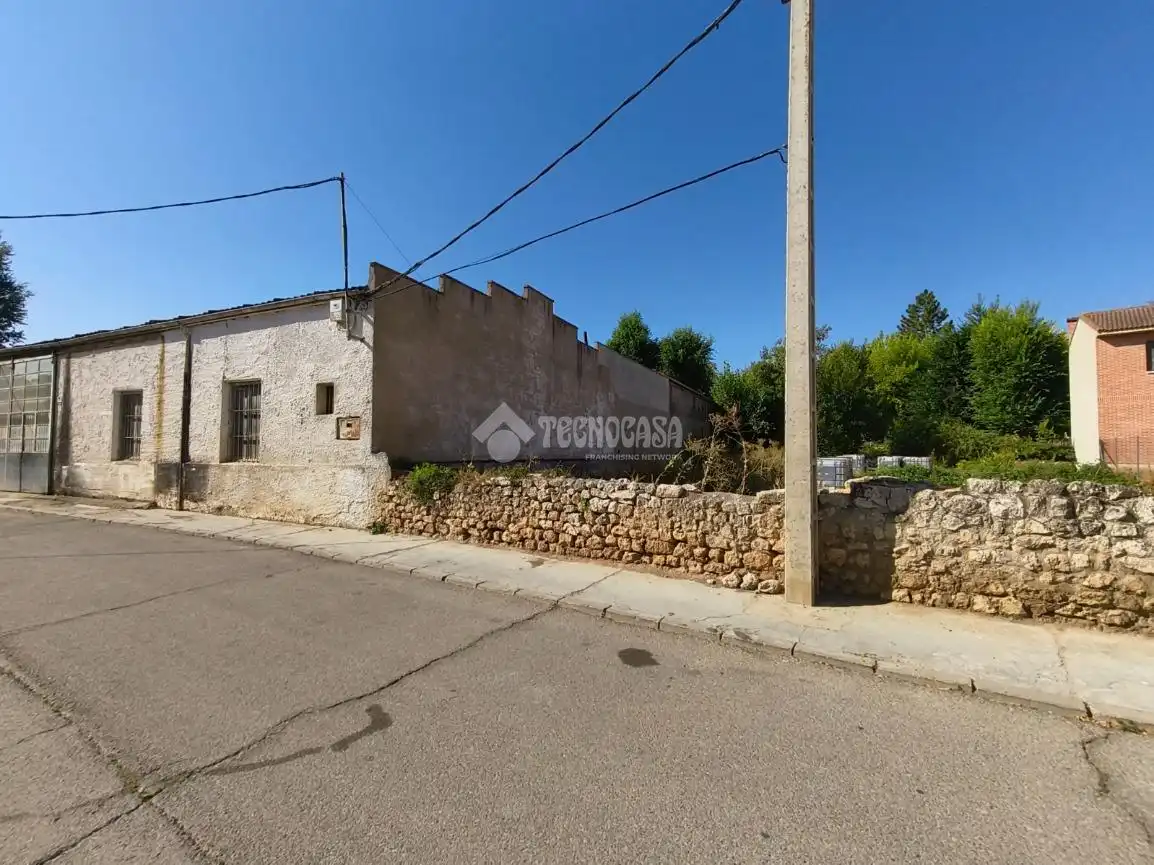 Residencial en venda en Baltanás